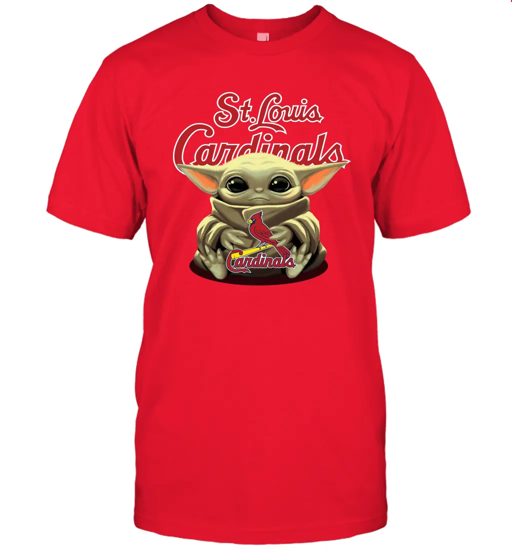 Baby Yoda Hugs Loves The St Louis Cardinals Baseball Mens T-Shirt