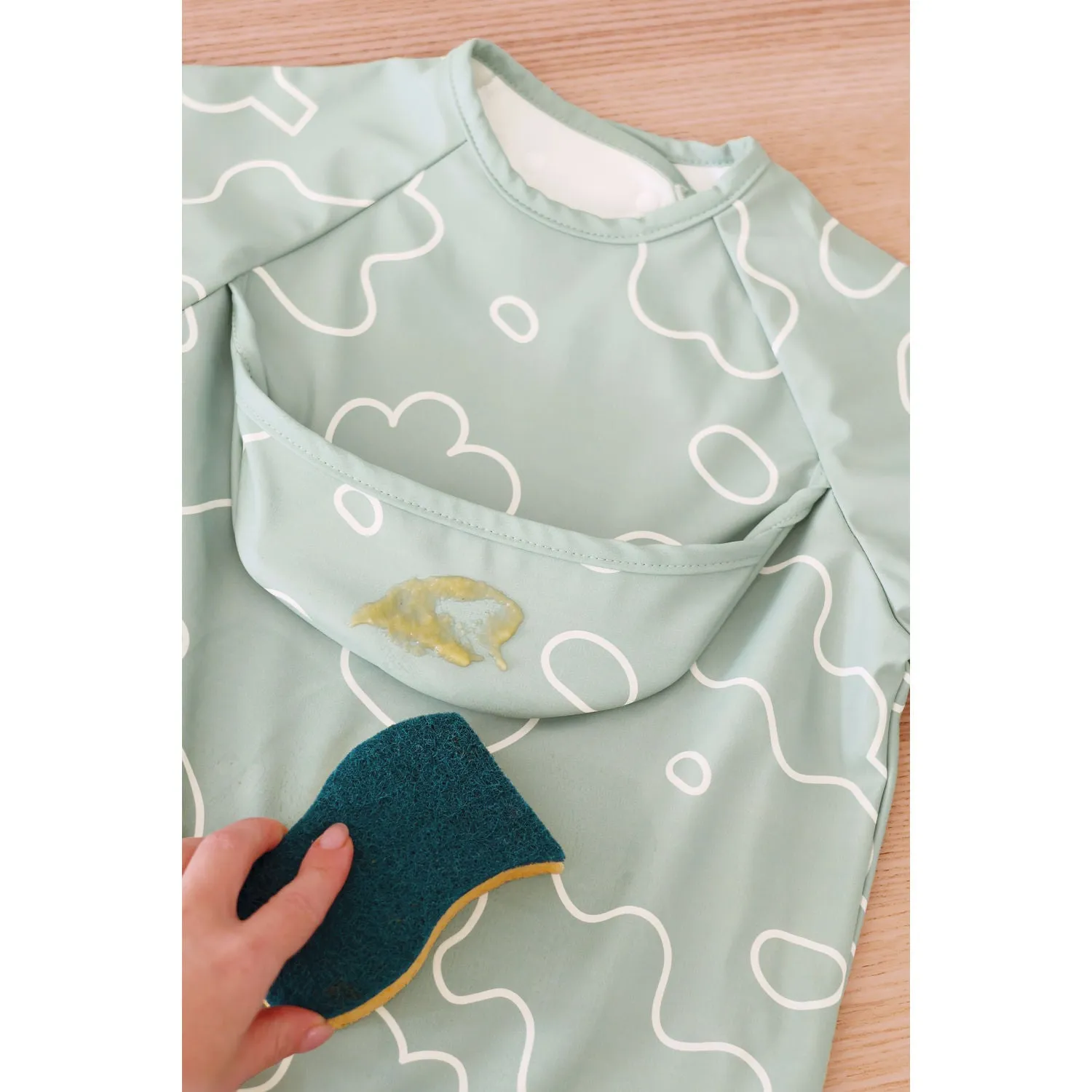 Beaba 2 in 1 Bib with Removable Sleeves - Sage Green