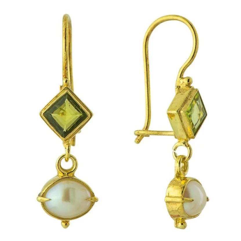 Modish Peridot and Pearl Earrings