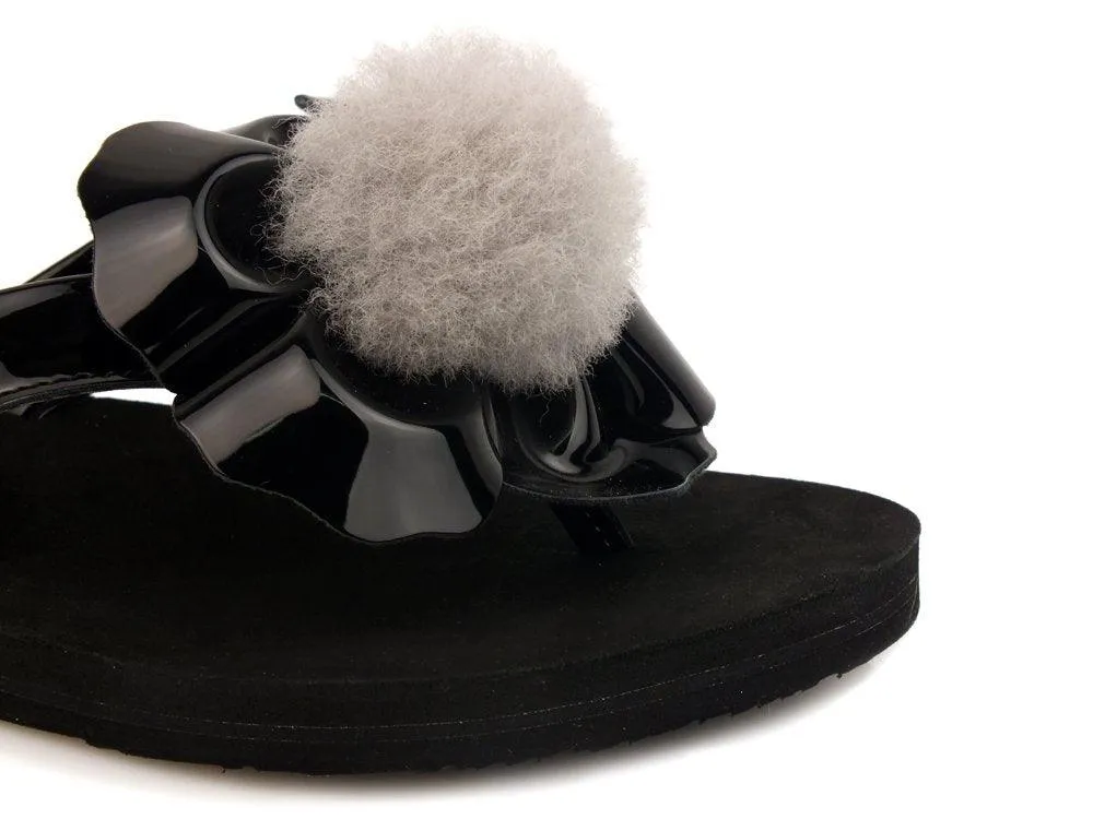 UGG W Poppy Black 1090489