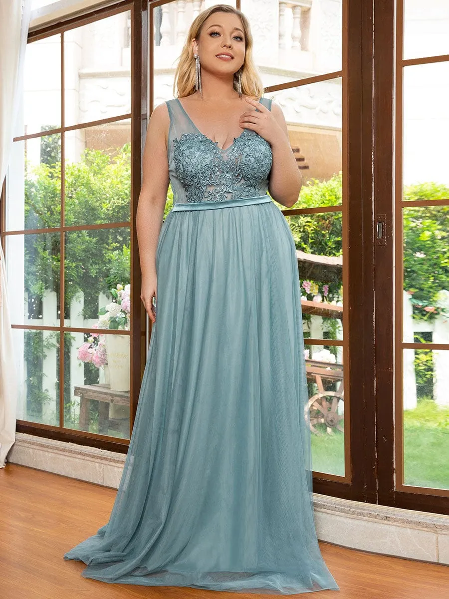 Women's A-Line V-Neck Floral Lace Appliques Bridesmaid Dress