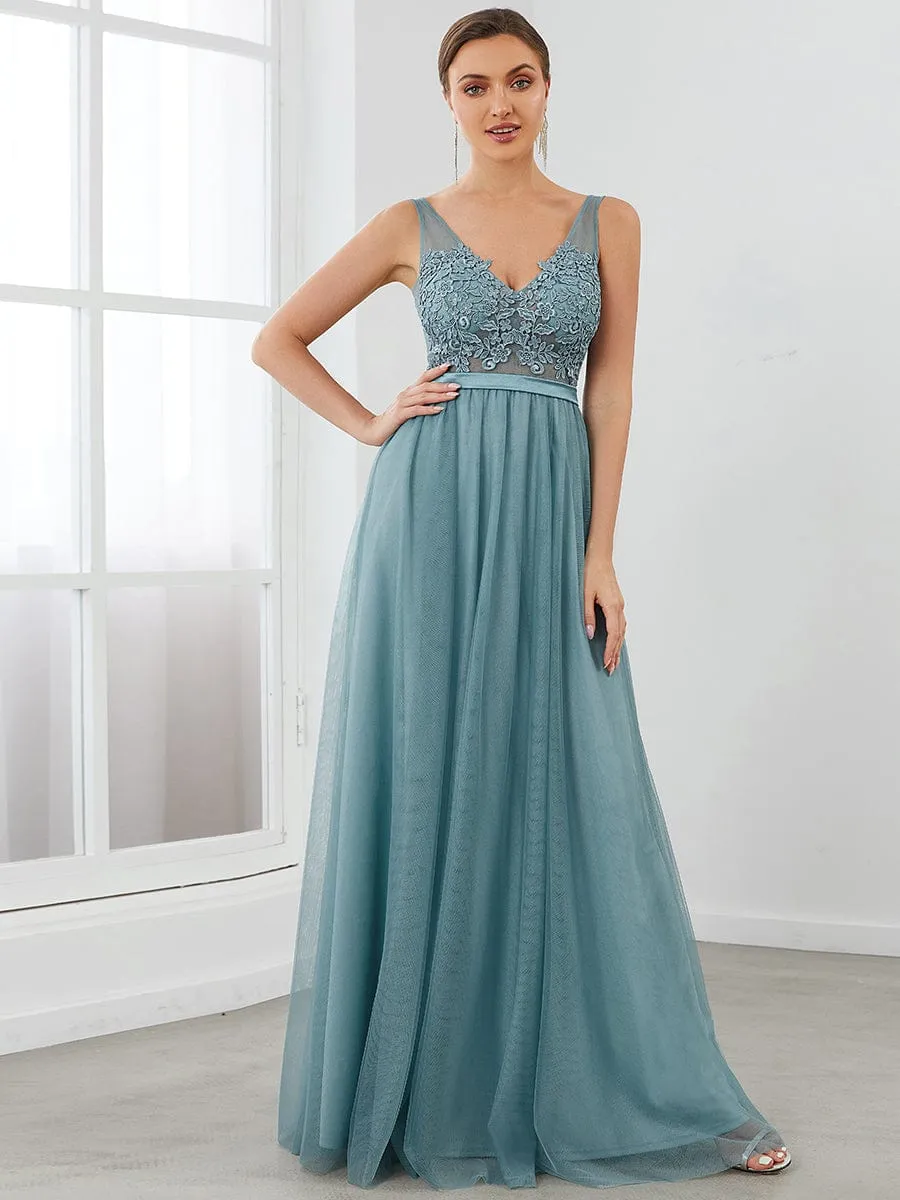 Women's A-Line V-Neck Floral Lace Appliques Bridesmaid Dress