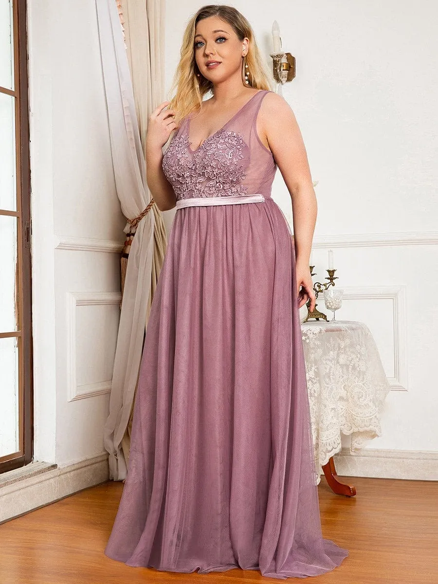 Women's A-Line V-Neck Floral Lace Appliques Bridesmaid Dress