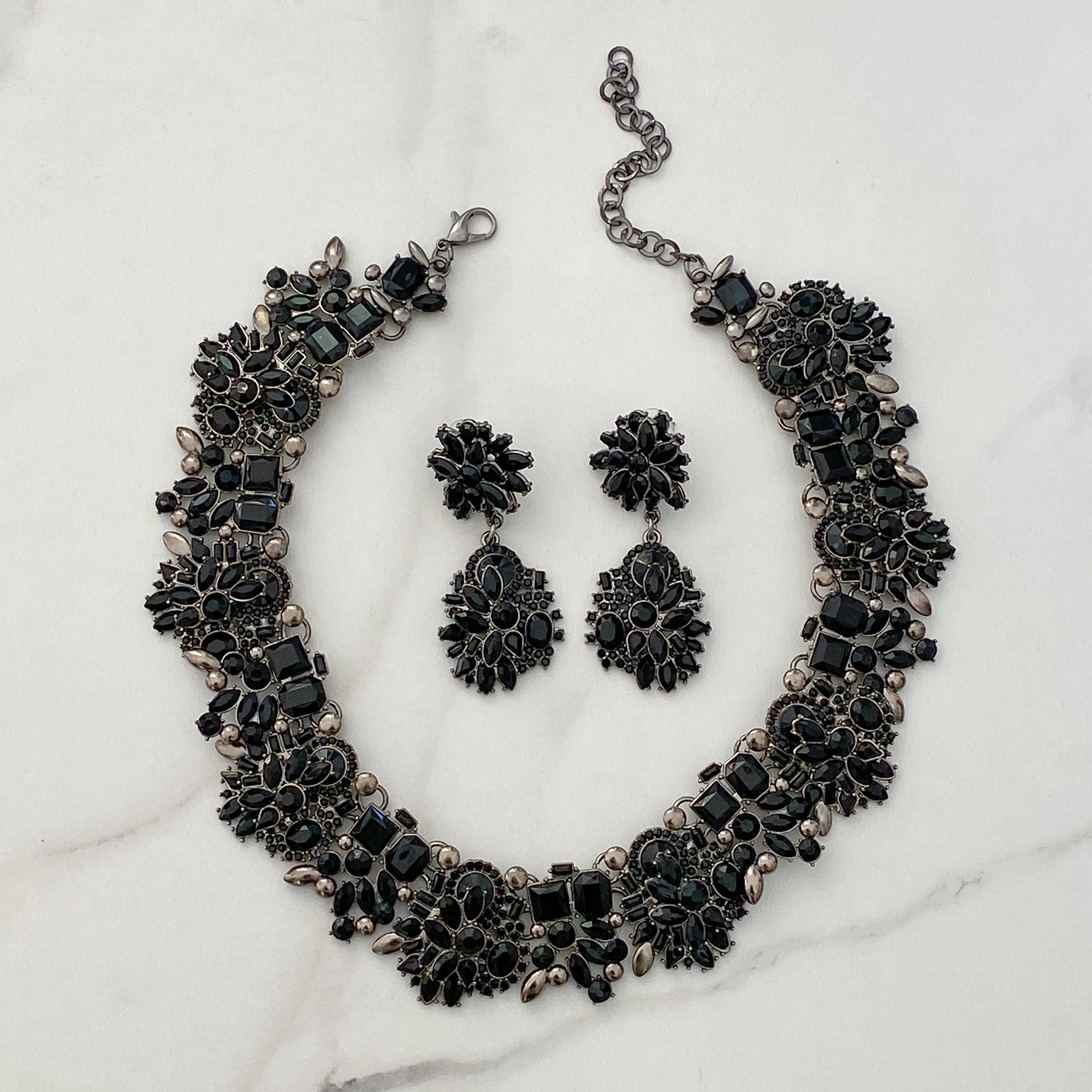 ZIA Black Jewel Necklace & Earring Set